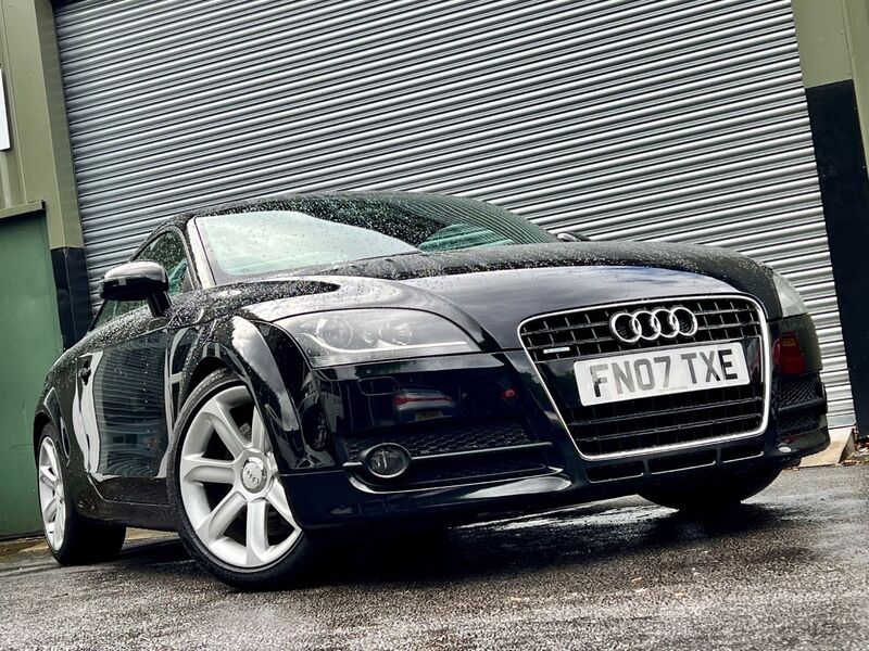 View AUDI TT 3.2 QUATTRO