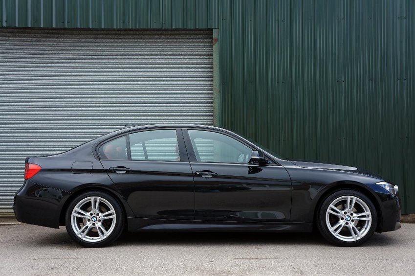 BMW 3 SERIES