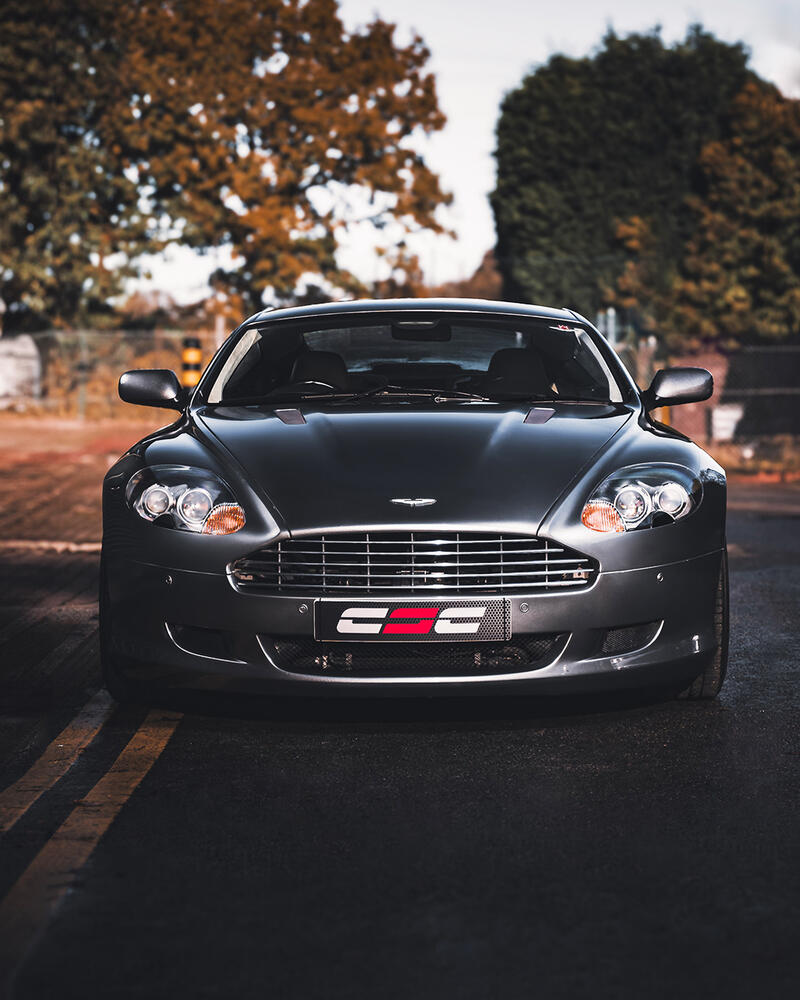 ASTON MARTIN DB9