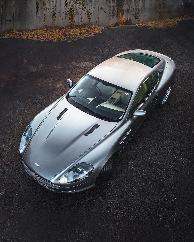 ASTON MARTIN DB9