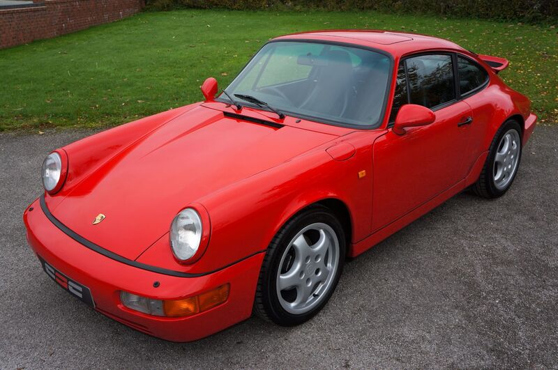 PORSCHE 911
