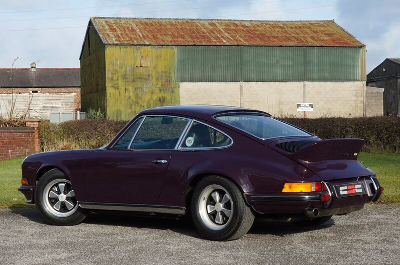 PORSCHE 911 CLASSIC