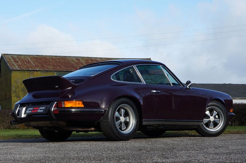 PORSCHE 911 CLASSIC