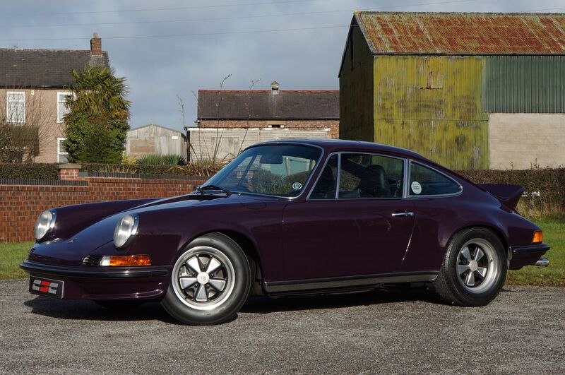 PORSCHE 911 CLASSIC