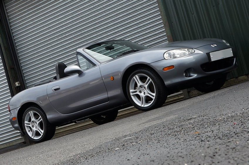 MAZDA MX-5