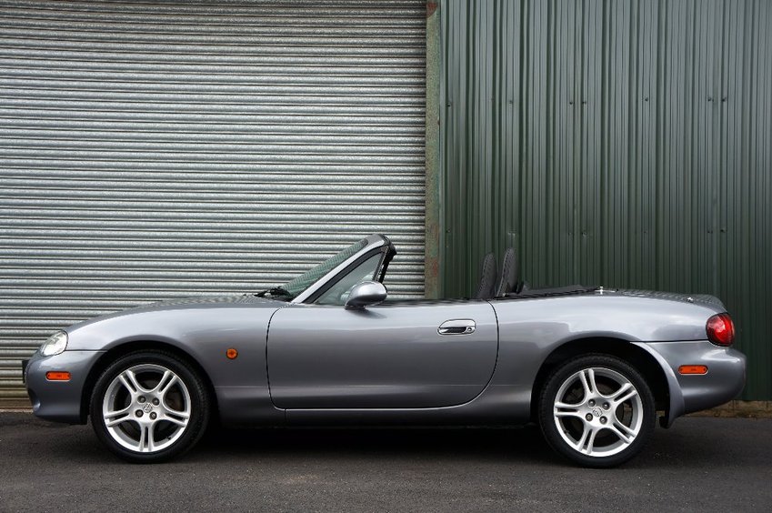 MAZDA MX-5