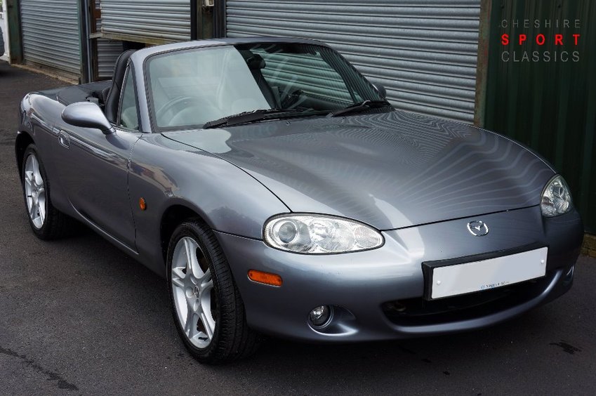 View MAZDA MX-5 1.8i Sport