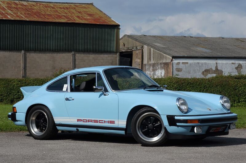 PORSCHE 911 CLASSIC