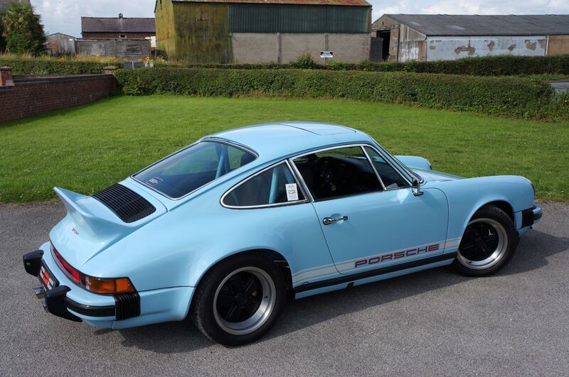 PORSCHE 911 CLASSIC