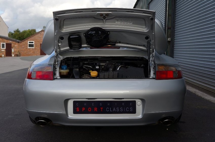 PORSCHE 911 MK 996