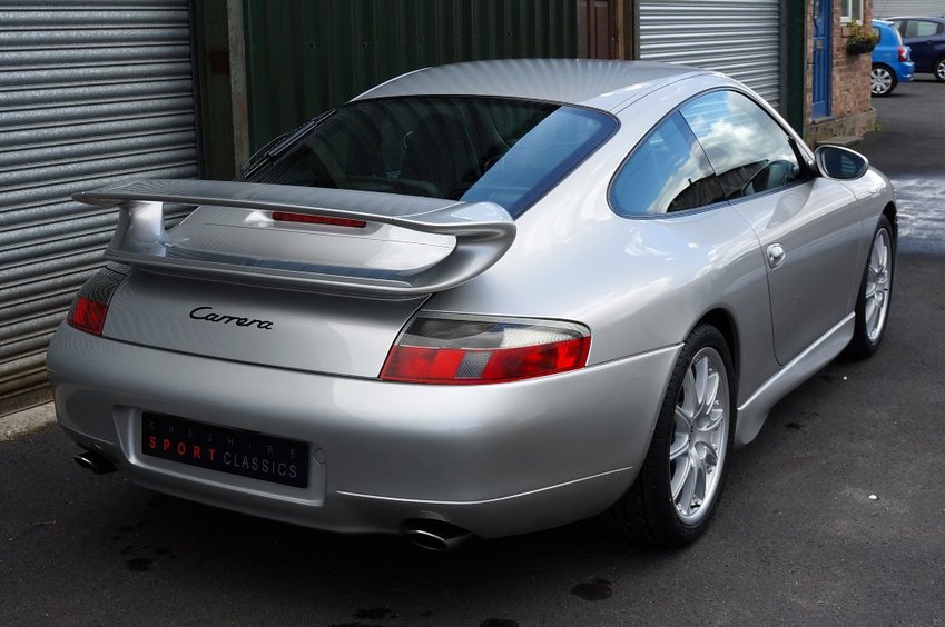 PORSCHE 911 MK 996