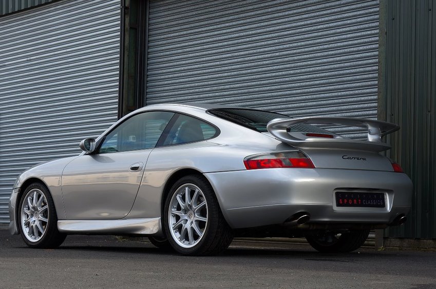 PORSCHE 911 MK 996