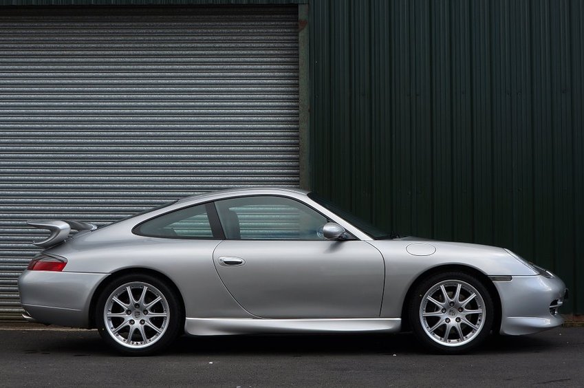 PORSCHE 911 MK 996