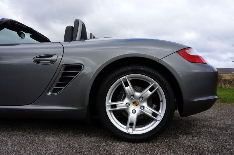 PORSCHE BOXSTER