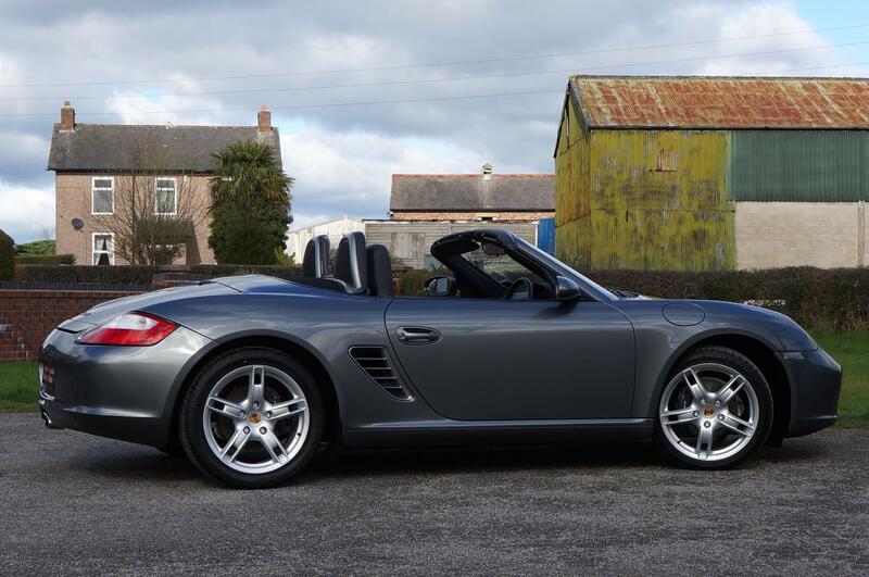 PORSCHE BOXSTER