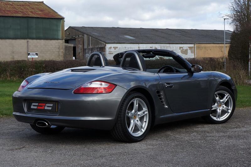 PORSCHE BOXSTER