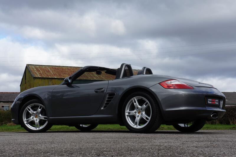 PORSCHE BOXSTER