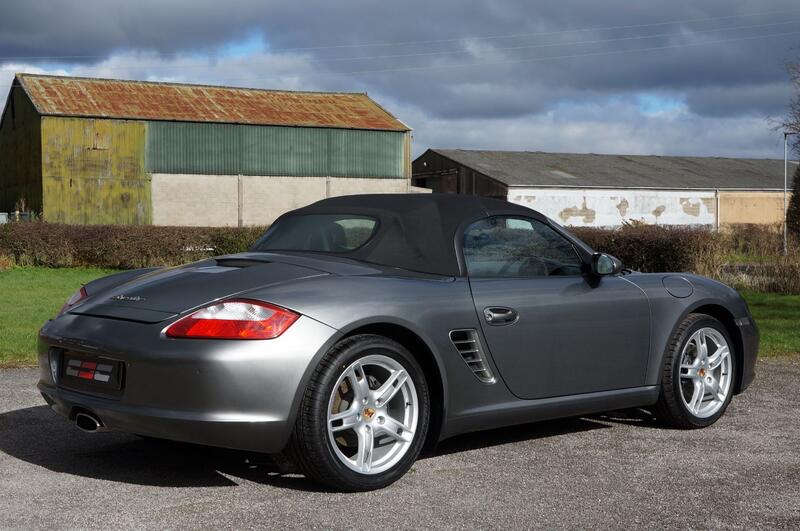 PORSCHE BOXSTER