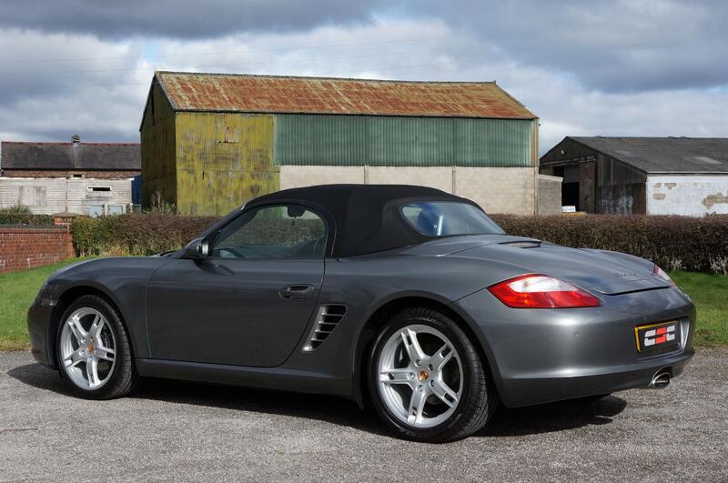 PORSCHE BOXSTER